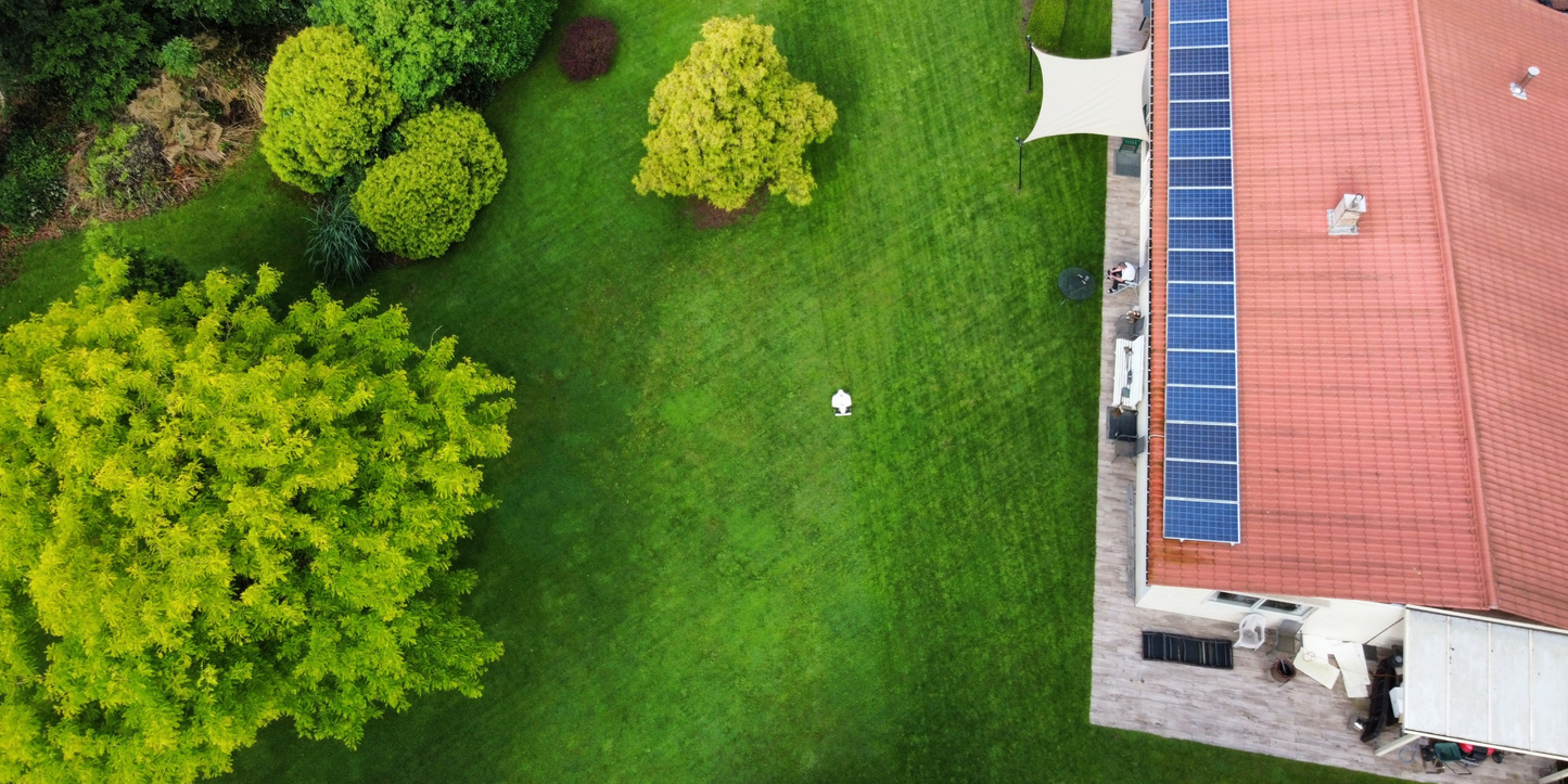 Mammotion LUBA Mini AWD 800 | all wheel drive robot mower
