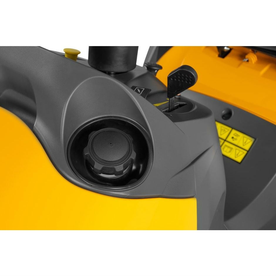 Stiga Estate 9102 W Rear-Collect V-Twin Garden Tractor with Hydrostatic Drive