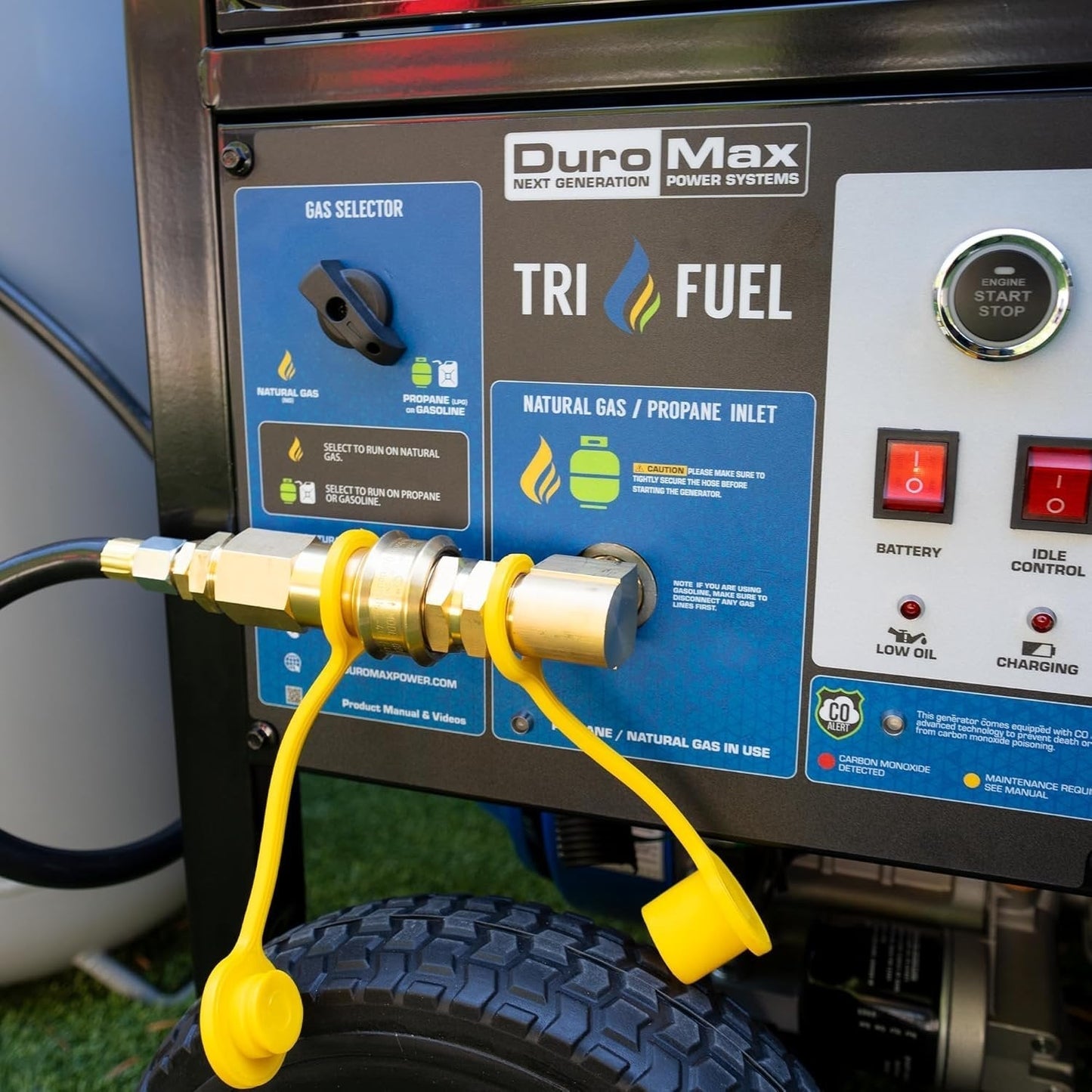 DuroMax 15,000-Watt Tri-Fuel Portable Generator XP15000HXT