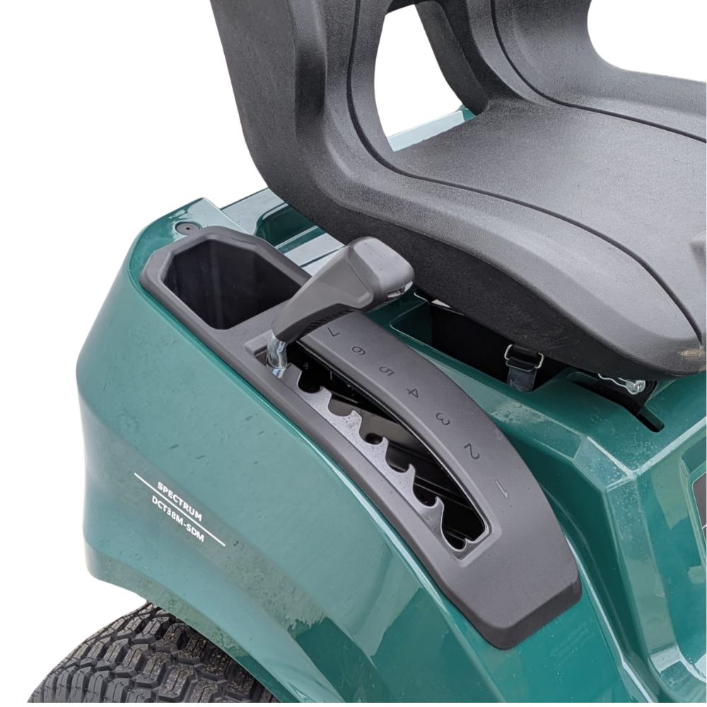 Spectrum DCT38M-SDM  38" Side Discharge and Mulch Lawn Tractor with Manual Drive