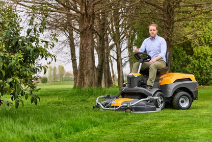 Stiga Park 700 WX 4WD V-Twin Front-Cut Ride-On Lawnmower Including Combi Pro 110 QF Deck