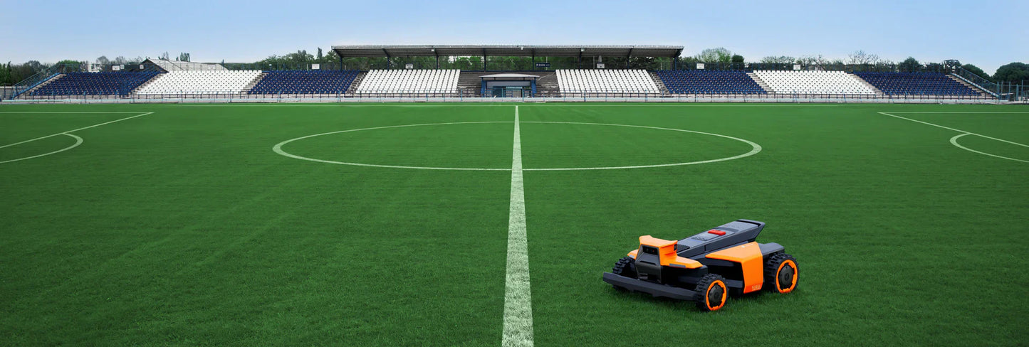 Segway Navimow Terranox 24,000m2 AWD - Pre order for late September delivery